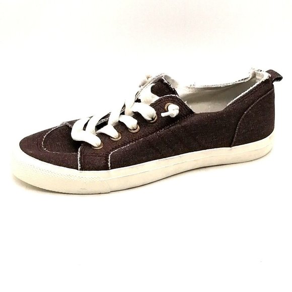 Maurices Womens Sneakers Betsy 121522 Brown Canvas Lace Up Low Top Round Toe 7.5 - Picture 1 of 10